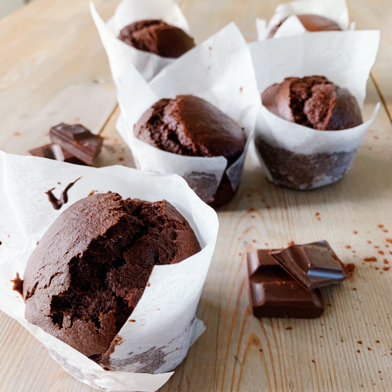 vegan-chocolate-brownie-muffin-recipe